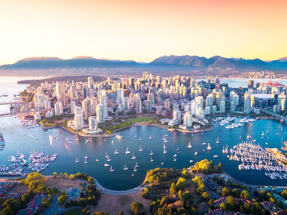 8.Vancouver_Canada.jpg 9