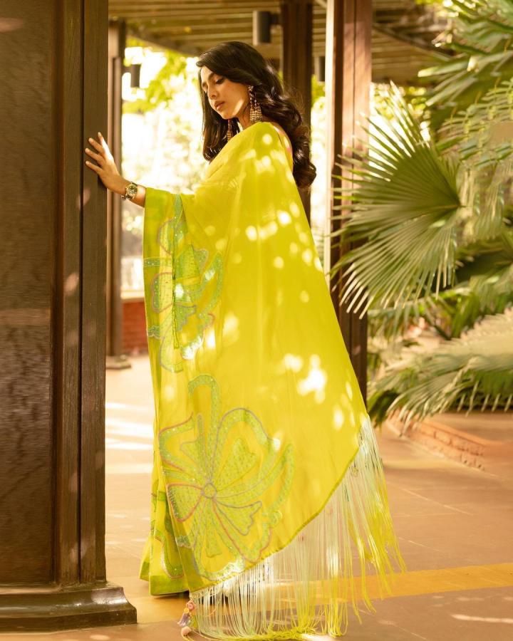 AishwaryaLekshmi-12.jpg 12