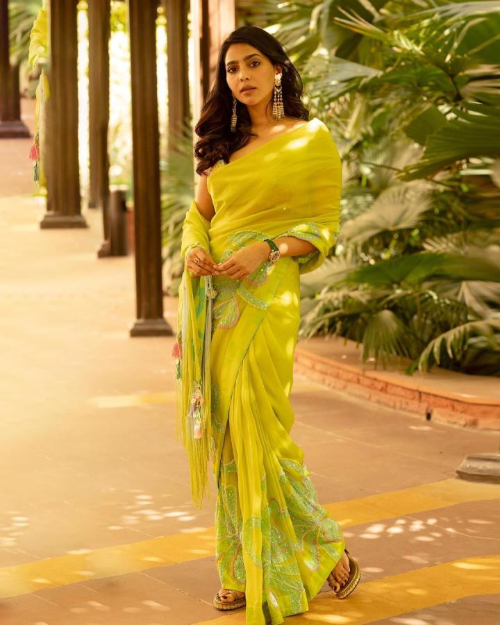 AishwaryaLekshmi-13.jpg 13