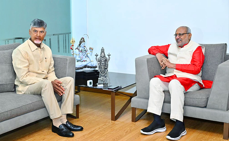 Governor-chandrababu.jpg