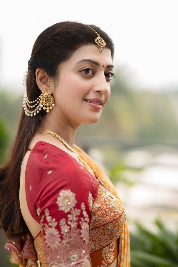 Pranita-Subhash-2.jpg 3