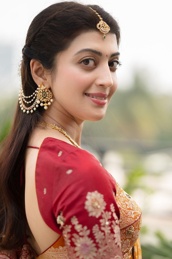 Pranita-Subhash-3.jpg 4