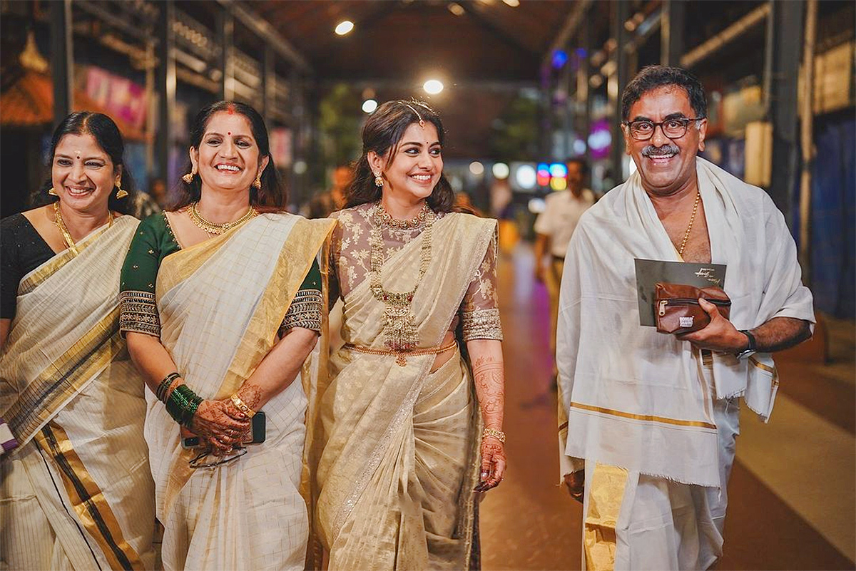 Actress_20Meera_20Nandan_20Wedding_20Photos_13.jpg 13