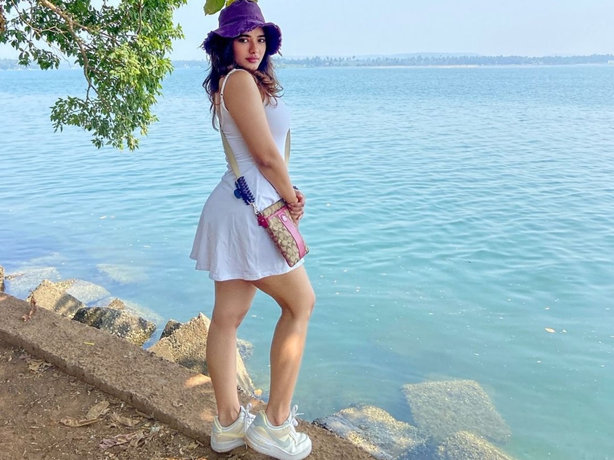 Ketika-Sharma-1_0.jpg 1