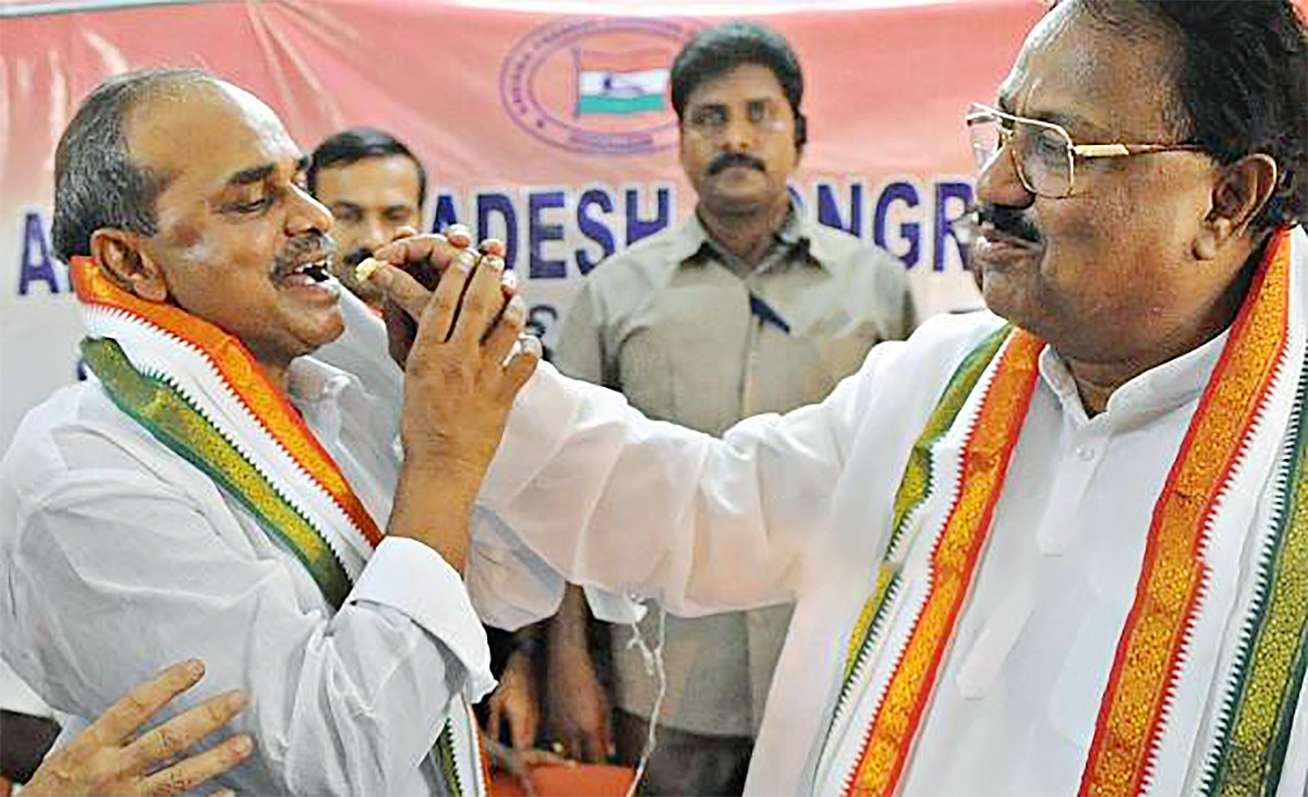 Senior_20congress_20leader_20dharmapuri_20srinivas_20rare_20photos_9.jpg 9