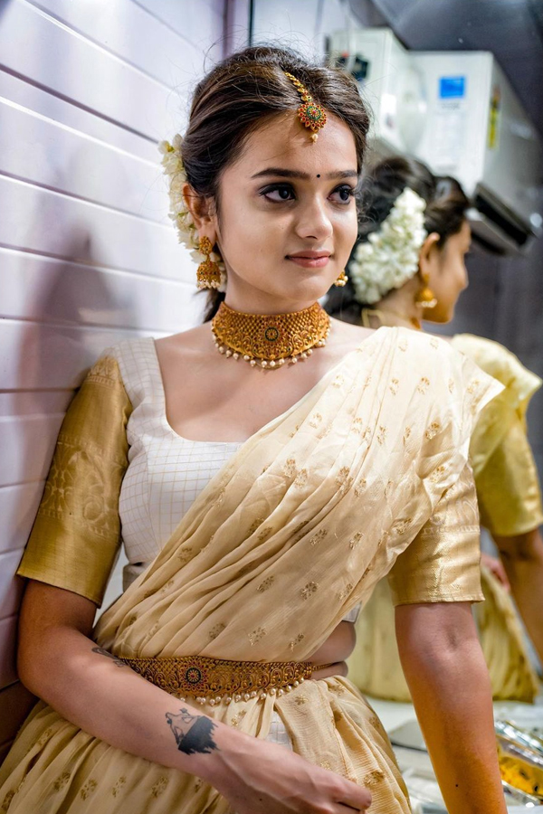Sri-Satya-25_0.jpg 26