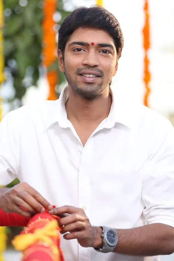 Allari-Naresh-12.jpg 12