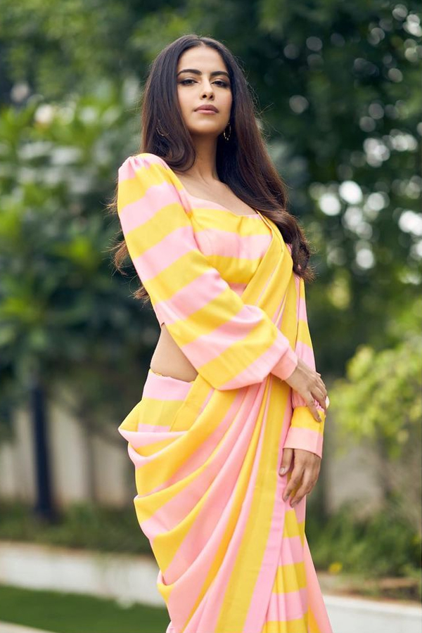 Avika-Gor-14_0.jpg 14