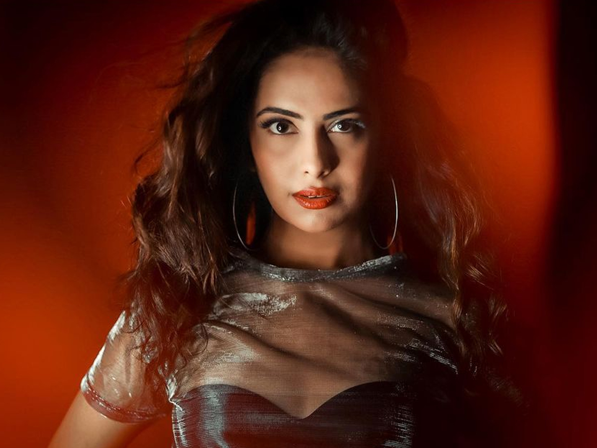 Avika-Gor-16_0.jpg 16