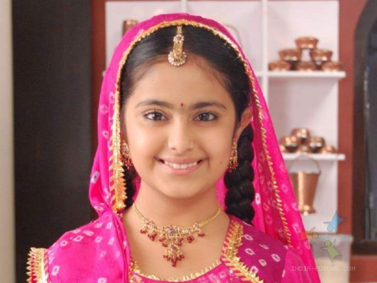 Avika-Gor-7_0.jpg 8