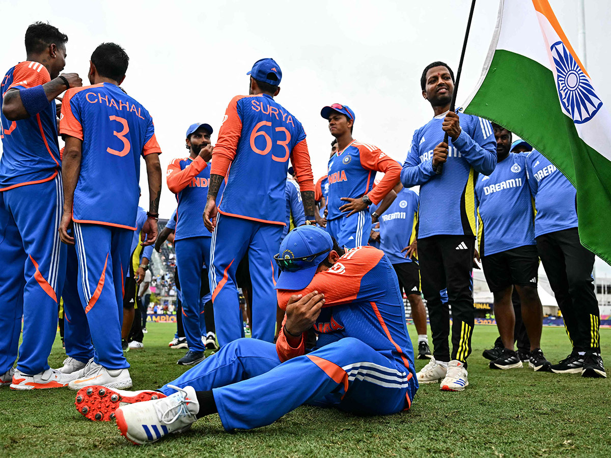 india_20wins_20t20_20world_20cup_20indian_20players_20emotional_20moments_20photos_10.jpg 10