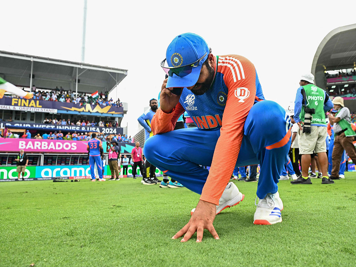 india_20wins_20t20_20world_20cup_20indian_20players_20emotional_20moments_20photos_13.jpg 13