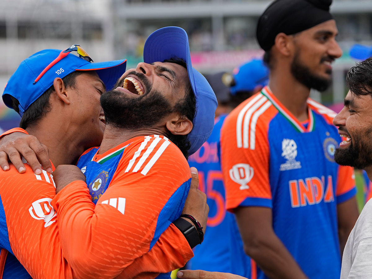 india_20wins_20t20_20world_20cup_20indian_20players_20emotional_20moments_20photos_16.jpg 16