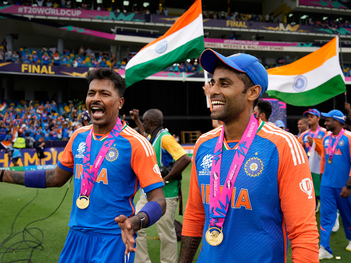 india_20wins_20t20_20world_20cup_20indian_20players_20emotional_20moments_20photos_17.jpg 17