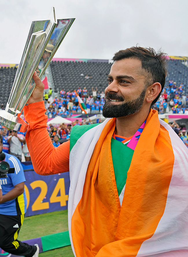india_20wins_20t20_20world_20cup_20indian_20players_20emotional_20moments_20photos_23.jpg 23