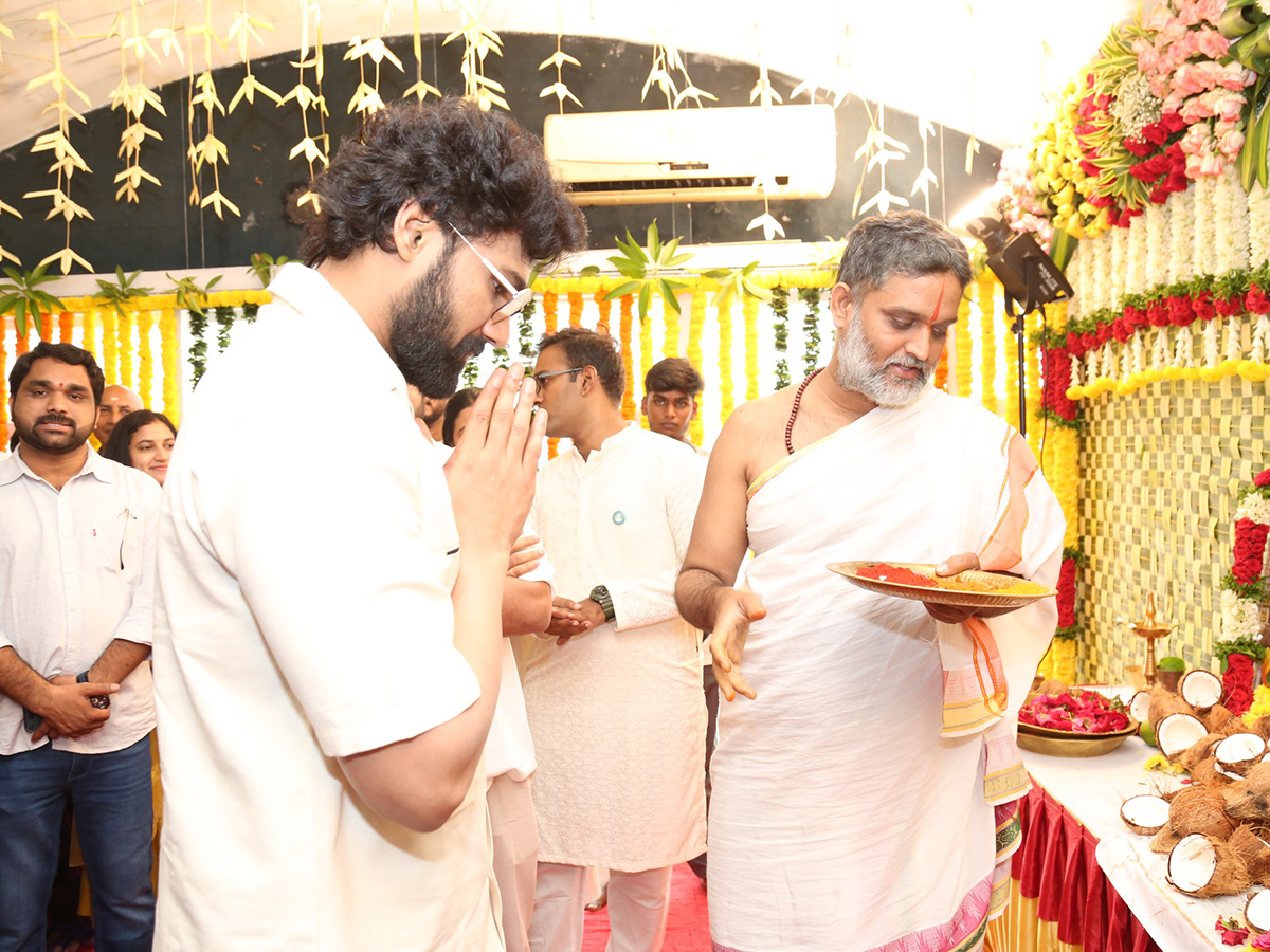 Bellamkonda_20Sreenivas_20new_20film_20launched_20photos-12.jpg 12
