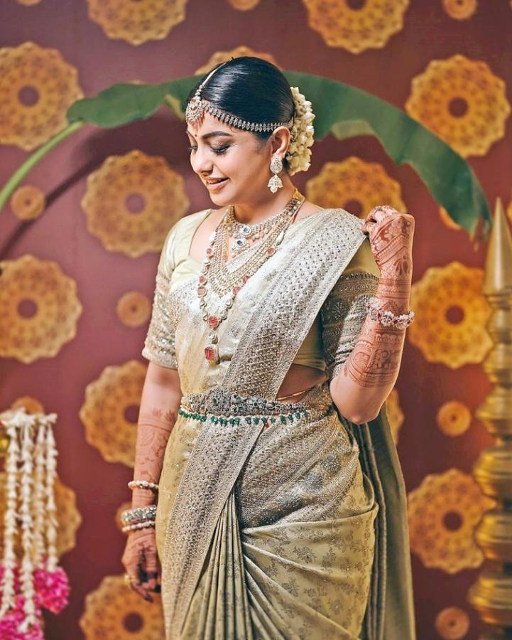 MeeraNandan-Sreeju-12.jpg 12