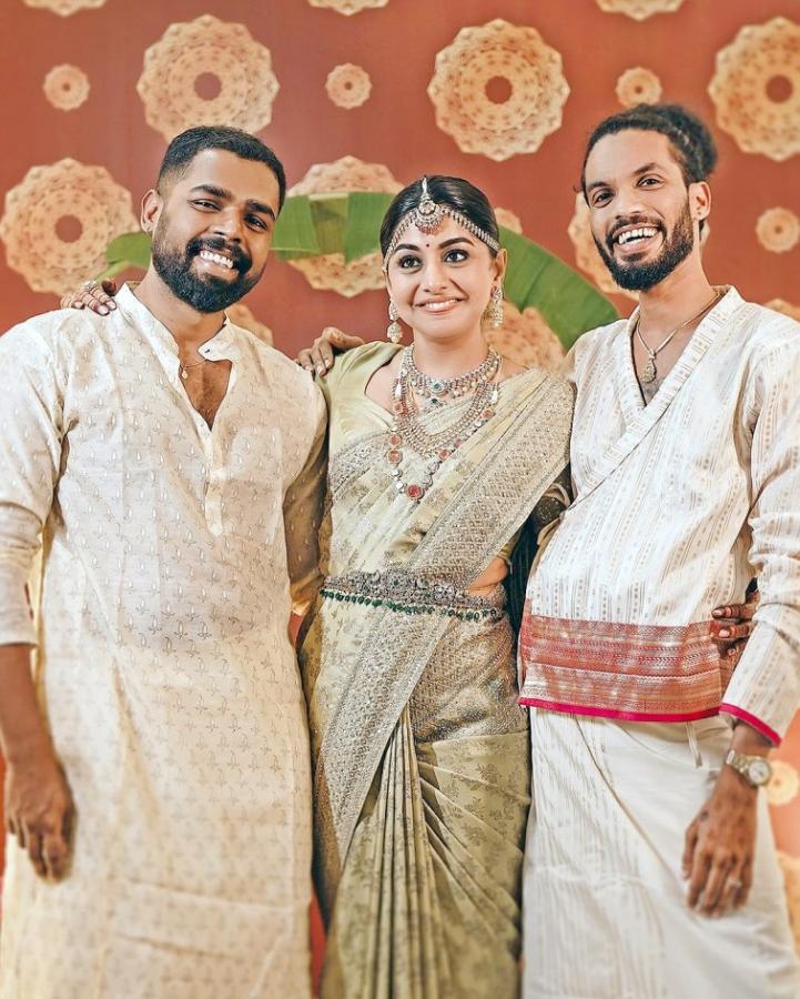 MeeraNandan-Sreeju-16.jpg 16