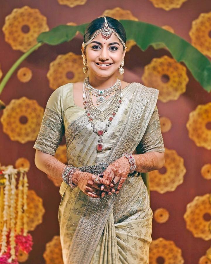MeeraNandan-Sreeju-17.jpg 17