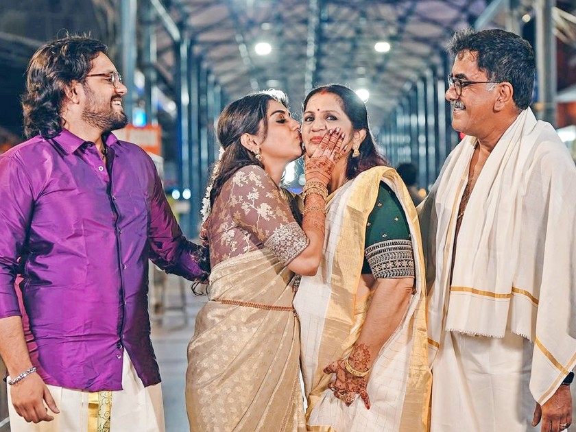 MeeraNandan-Sreeju-22.jpg 22