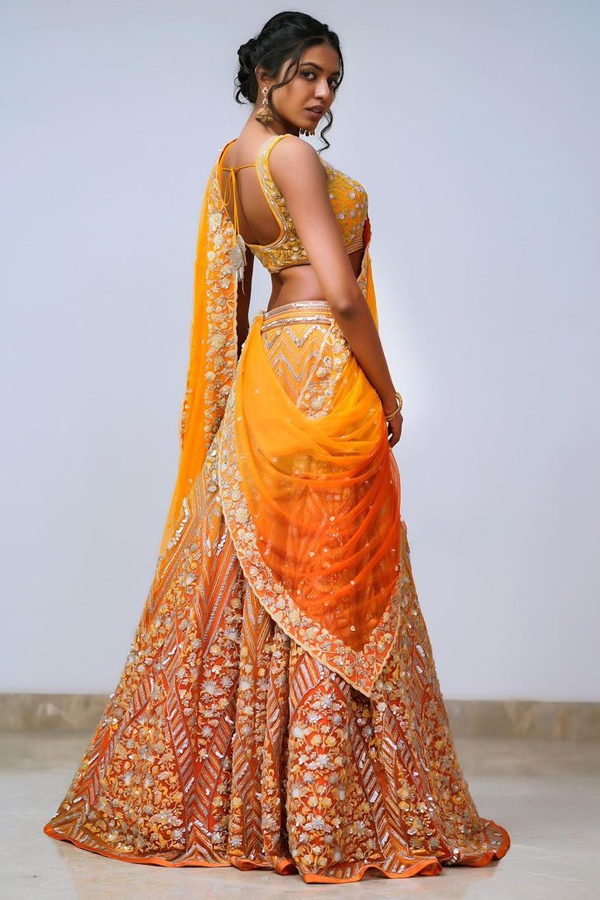 Shivani-Rajashekar-25.jpg 26