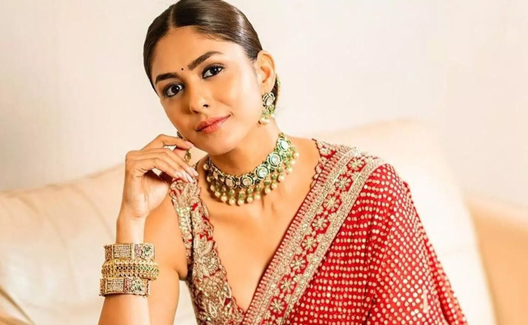 mrunal-thakur.jpg