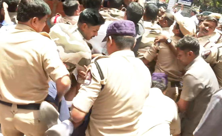 ABVP-TGPSC-siege-Failed.jpg