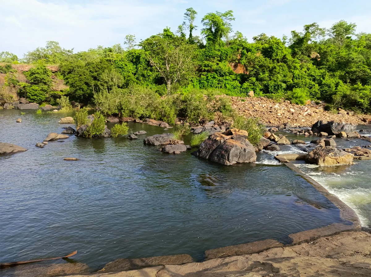 Bogatha_20Waterfall_20Photos_15.jpg 15