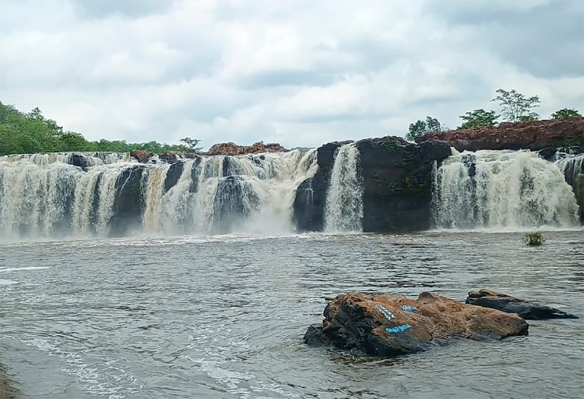 Bogatha_20Waterfall_20Photos_5.jpg 5