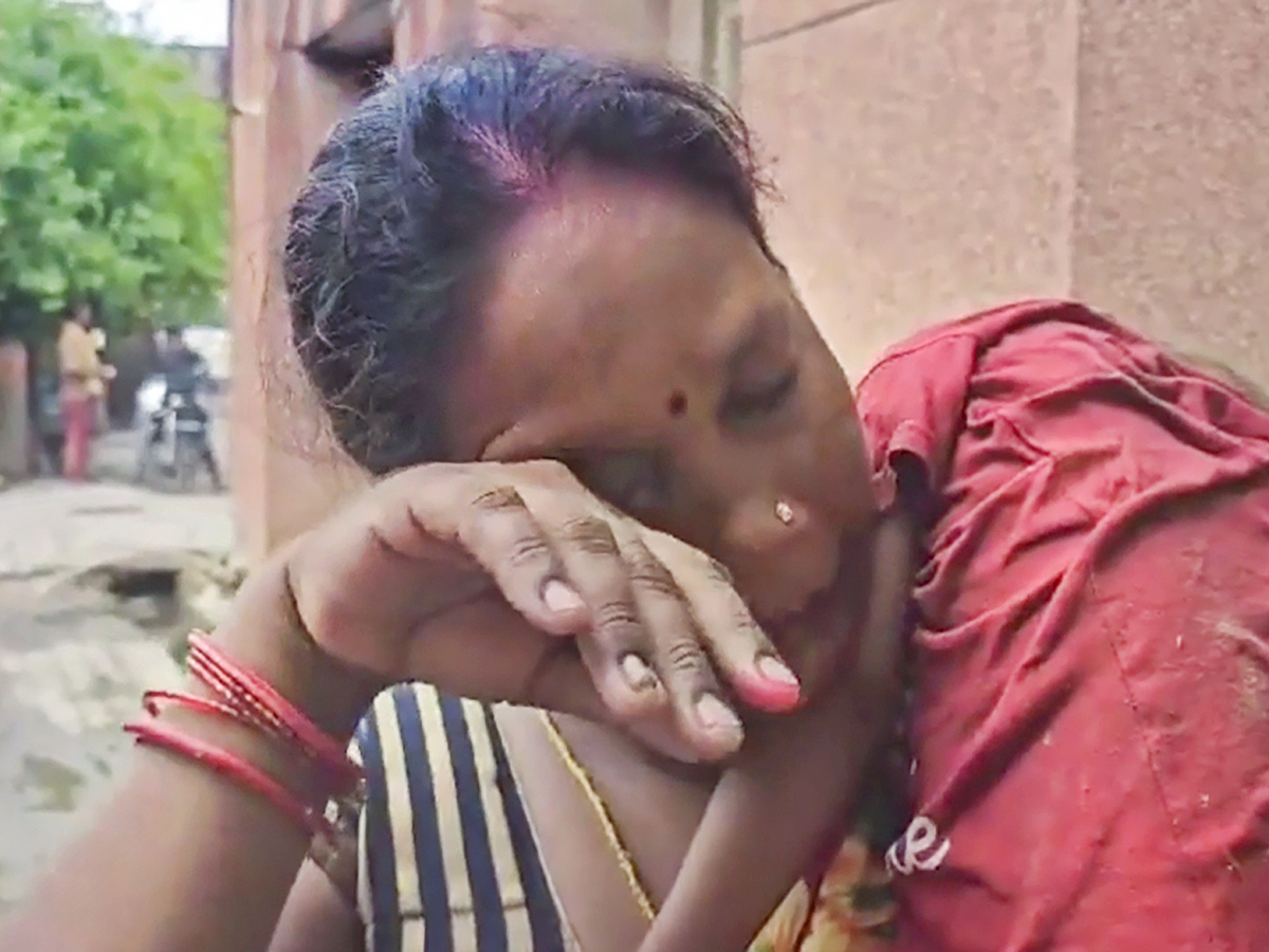 Dozens_20killed_20in_20stampede_20at_20India_20religious_20event_20Photos_20_285_29.jpg 5