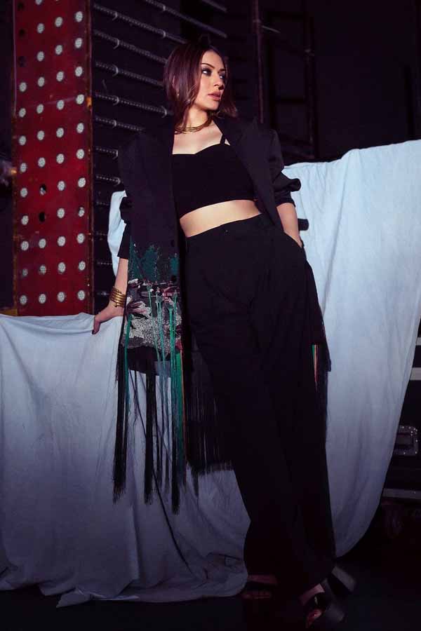 Hansika-Motwani-6.jpg 7