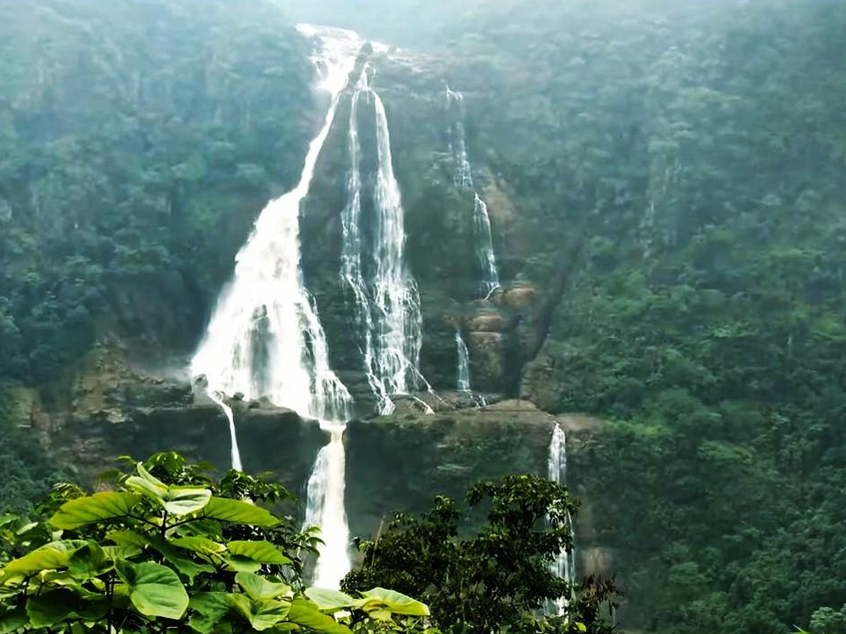 2.Barehipani-Falls.jpg 3