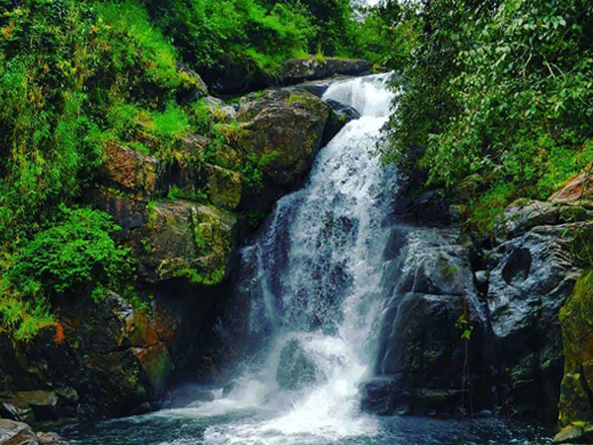 7.Meenmutty-Falls.jpg 8