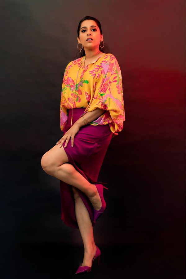 Rashmi-Gautam-3.jpg 4