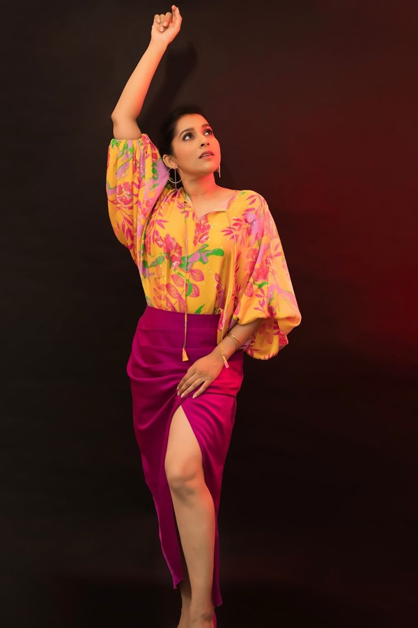 Rashmi-Gautam-4.jpg 5