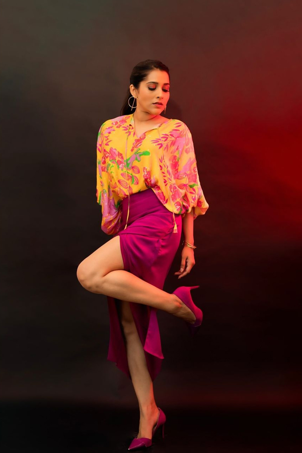 Rashmi-Gautam-5.jpg 6