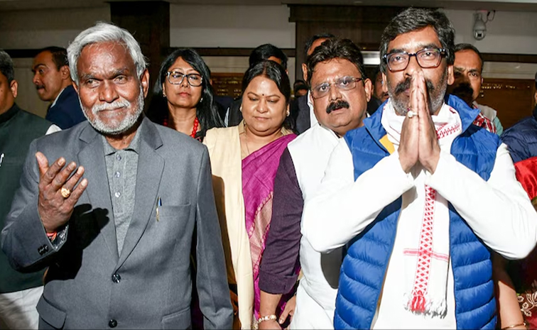 hemant_20soren_20and_20champai_20soren.jpg