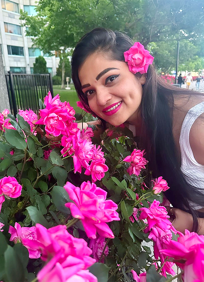 Biggbosstelugu-beauty-AshwiniSri_20_284_29_1.jpg 5
