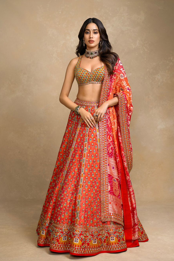 Janhvi-Kapoor-4.jpg 5