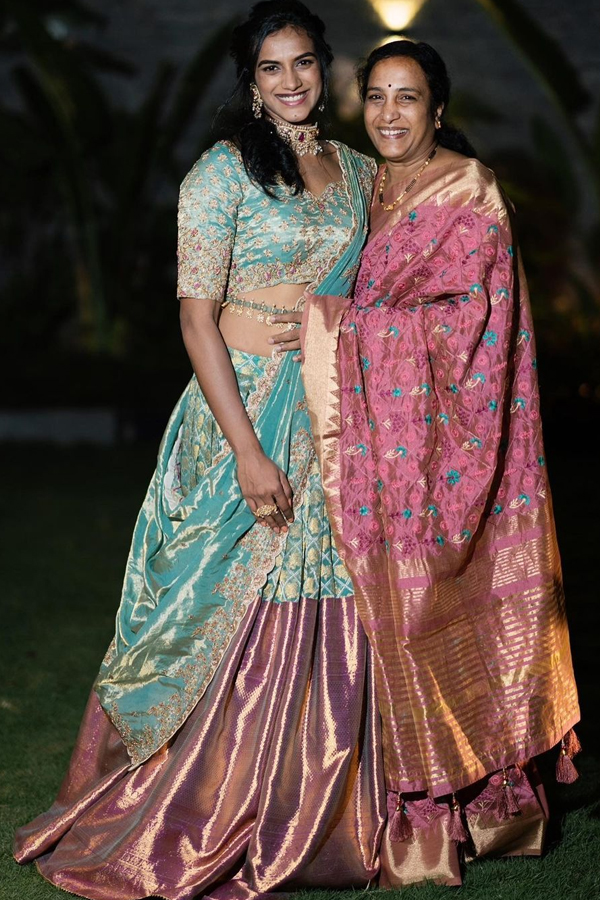 P.V.Sindhu-27.jpg 15