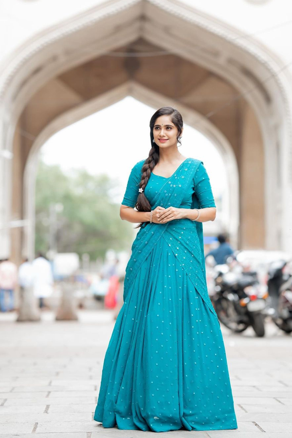 Tejaswini-Gowda-2_0.jpg 3