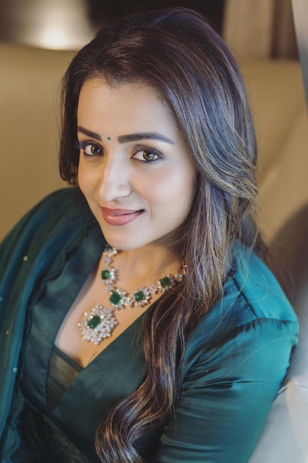 Trisha-Krishnan-12.jpg 13