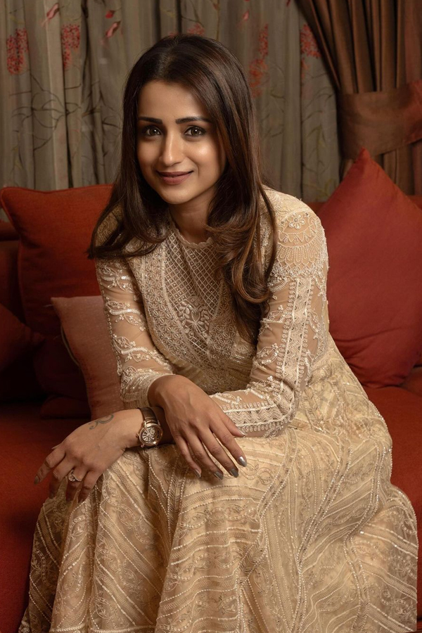 Trisha-Krishnan-4.jpg 5
