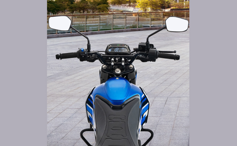 World_20First_20CNG_20Bike_20Bajaj_20Freedom_20125_20Photos_1_20_288_29.jpg 8