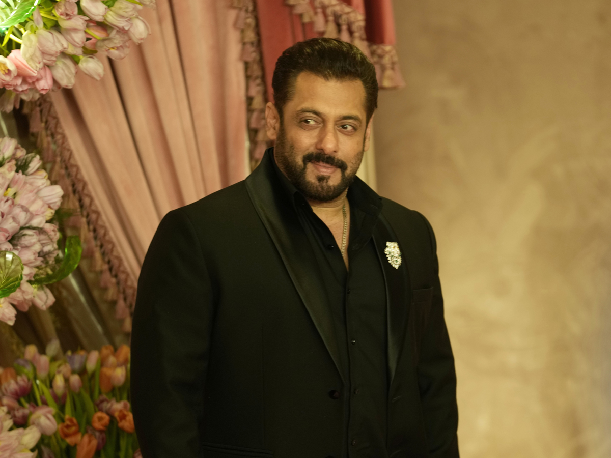 Ananth_Radhika_Pre-Wedding-23.jpg 25