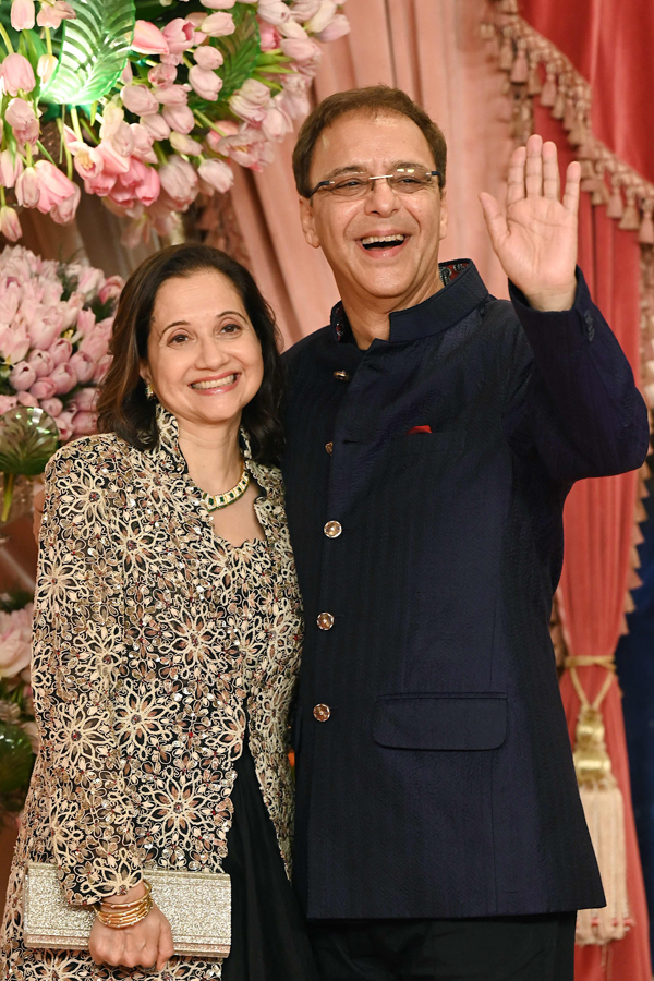 Ananth_Radhika_Pre-Wedding-7.jpg 9