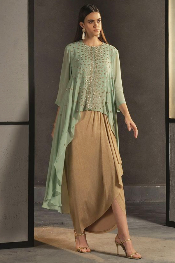 Fashion-2.jpg 3