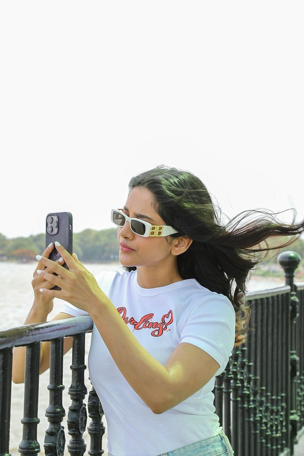 Nabha-Natesh-6_0.jpg 7