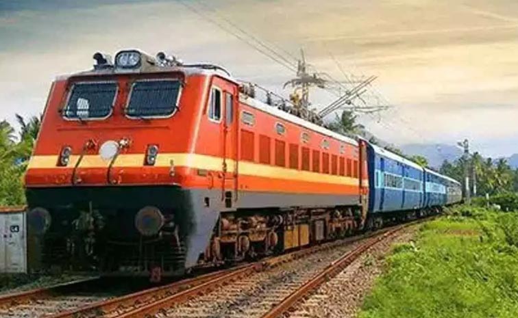 New-Biweekly-Express-Train-.jpg