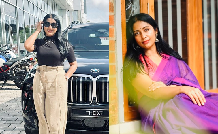 navya1.jpg